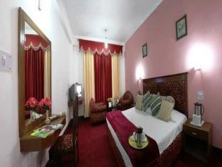 Chander Palace Manāli Esterno foto